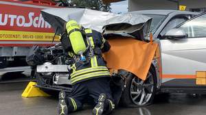 Workshop "Rettungsarbeiten an Hochvoltfahrzeugen"